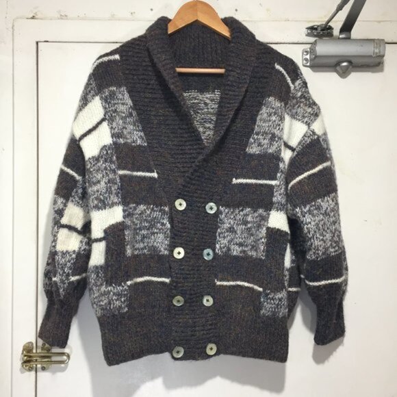 VINTAGE WOOL CARDIGAN SWEATER SIZE L - Picture 2 of 3